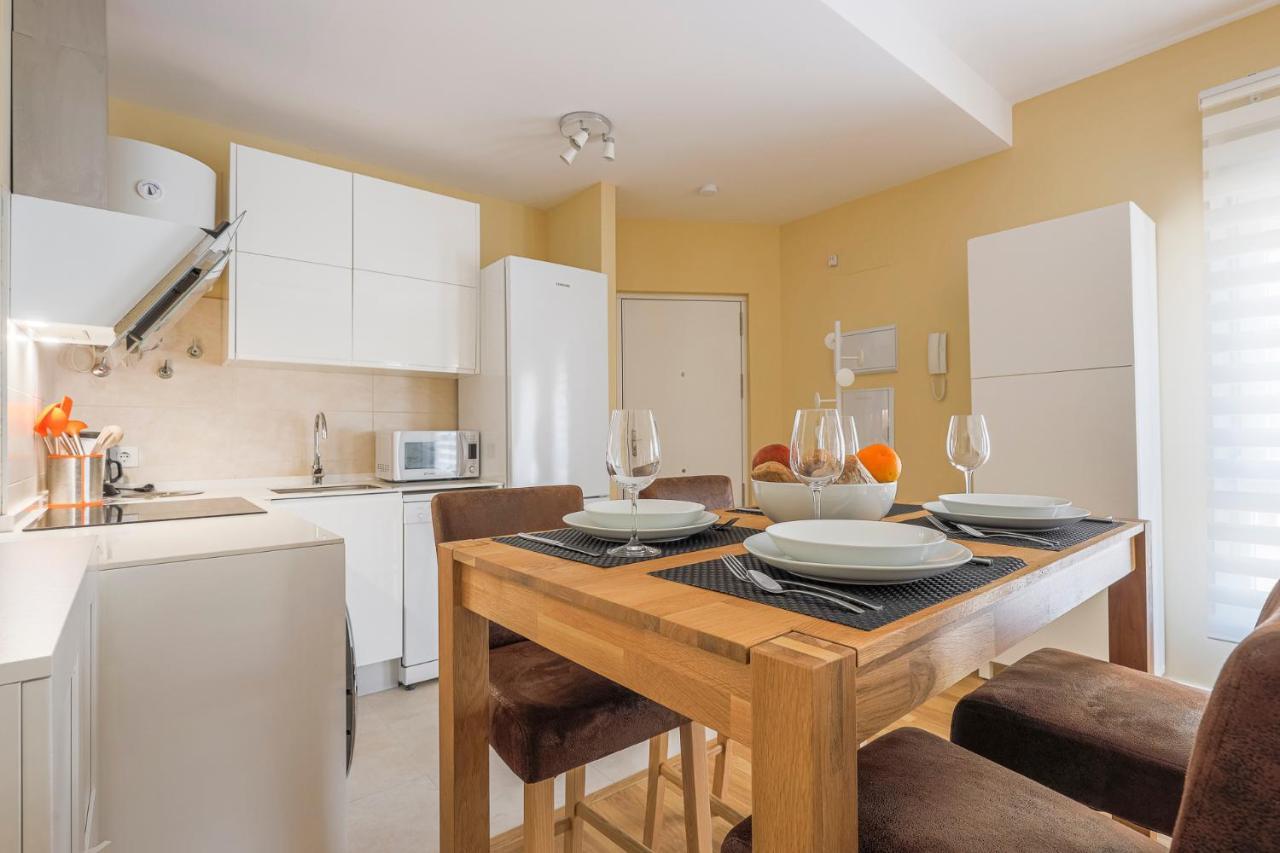 Apartamento 1 Habitacion Plaza San Julian Centro Seville Ngoại thất bức ảnh