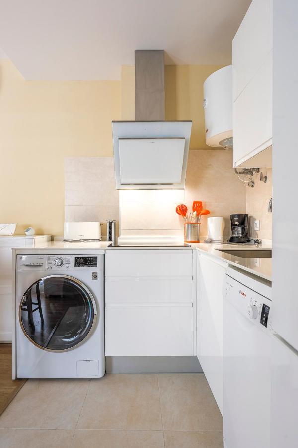 Apartamento 1 Habitacion Plaza San Julian Centro Seville Ngoại thất bức ảnh